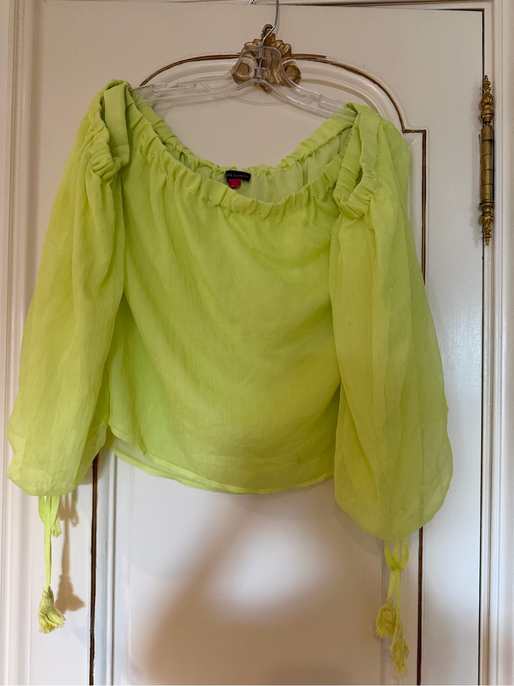 Vince Camuto Cold Shoulder Lime Green Peasant Blouse -size L